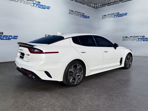 Used 2020 Kia Stinger GT-Line image 5