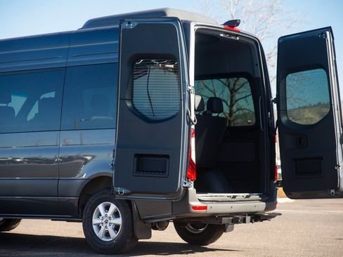 New 2025 Mercedes-Benz Sprinter 2500 image 18