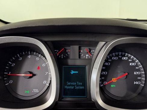Used 2015 Chevrolet Equinox LS FWD image 11