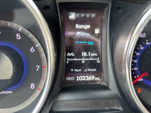 Used 2014 Hyundai Santa Fe Sport w/ Technology Package 04 AWD/4WD image 18