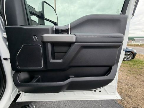 Used 2020 Ford F250 Platinum image 19
