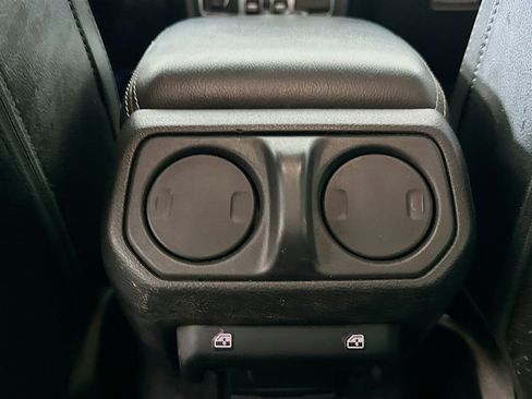 Used 2023 Jeep Wrangler Unlimited Sahara w/ Cold Weather Group AWD/4WD image 27