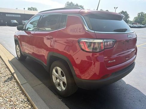 Used 2018 Jeep Compass Latitude AWD/4WD image 5