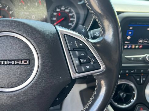 Used 2022 Chevrolet Camaro LT RWD image 26
