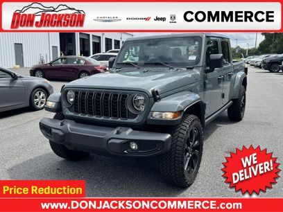 Used 2025 Jeep Gladiator Sport