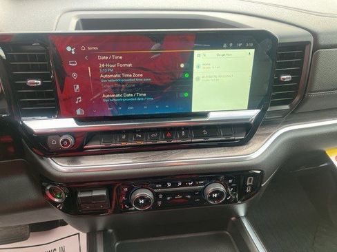 Used 2024 Chevrolet Silverado 2500 LTZ w/ LTZ Plus Package image 19