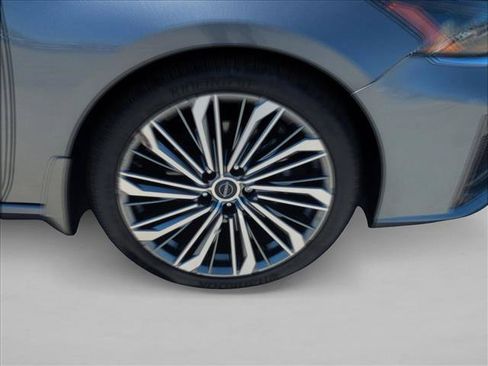 Used 2023 Nissan Altima 2.5 SL FWD image 25