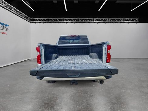Used 2022 Chevrolet Silverado 2500 High Country w/ LPO, Hitch Package AWD/4WD image 23