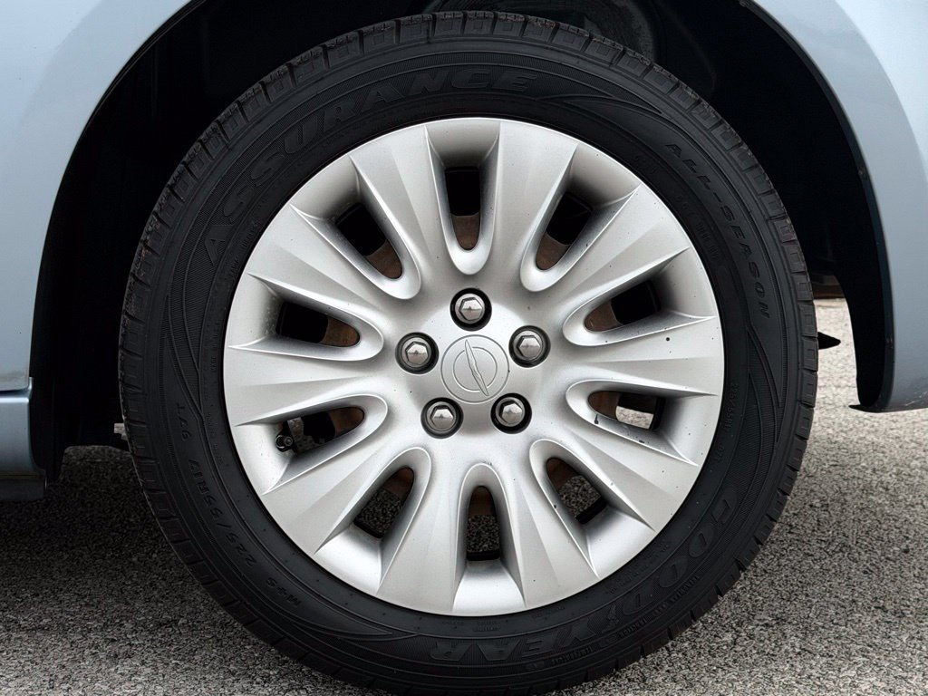 Used 2014 Chrysler 200 LX FWD image 34