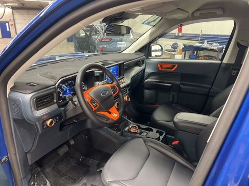 Certified 2024 Ford Maverick Lariat w/ Black Appearance Package image 20