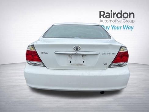 Used 2006 Toyota Camry LE FWD image 8