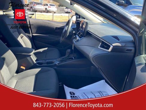 Used 2023 Toyota Corolla LE image 17