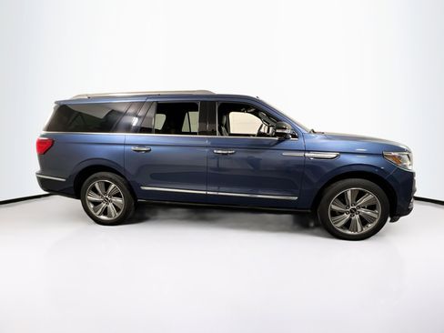 Used 2018 Lincoln Navigator L Reserve image 4