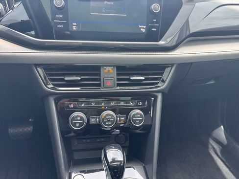 Certified 2023 Volkswagen Taos SEL AWD/4WD image 17