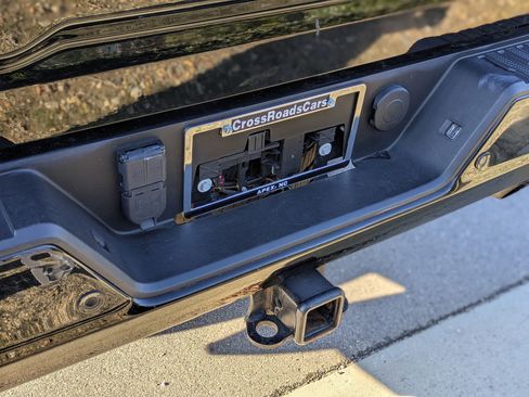 Used 2024 GMC Sierra 2500 AT4 w/ AT4 Premium Plus Package image 33