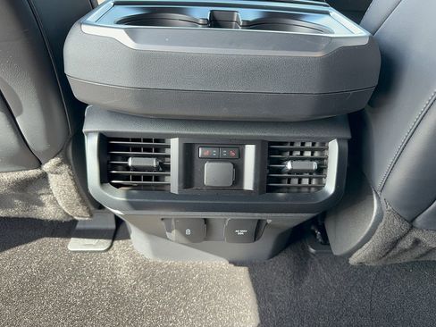 Certified 2023 Ford F150 Raptor AWD/4WD image 34