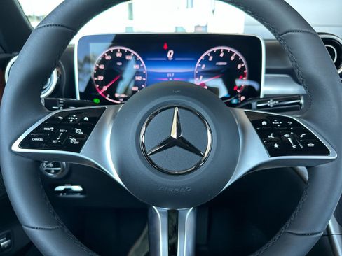 New 2025 Mercedes-Benz C 300 4MATIC Sedan image 24