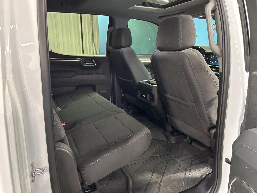 Used 2025 Chevrolet Silverado 1500 RST w/ Convenience Package II AWD/4WD image 37