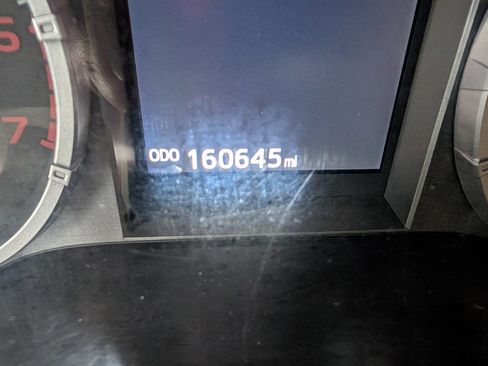 Used 2015 Toyota Tundra 1794 Edition image 8