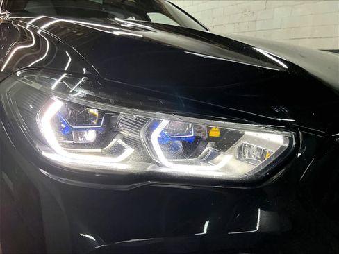 Used 2021 BMW X6 M w/ Competition Package image 31