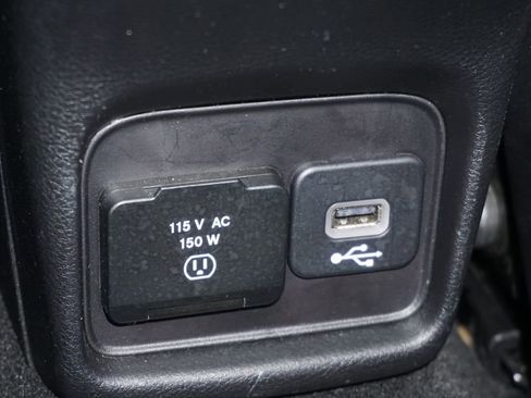 Certified 2018 Jeep Compass Limited image 26