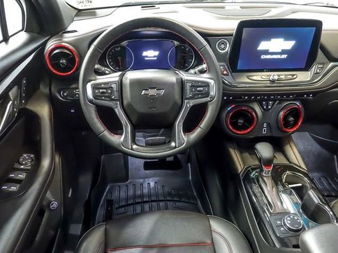 Certified 2023 Chevrolet Blazer RS w/ Enhanced Convenience Package AWD/4WD image 17