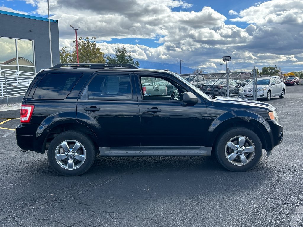 Used 2012 Ford Escape XLT AWD/4WD image 2