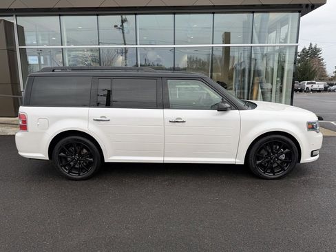 Used 2018 Ford Flex Limited w/ Equipment Group 303A image 8