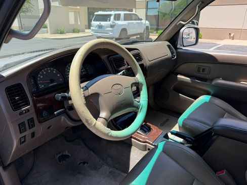 Used 2001 Toyota 4Runner Limited RWD image 9