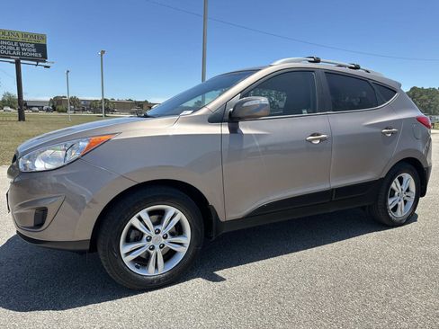 Used 2012 Hyundai Tucson GLS AWD/4WD image 8