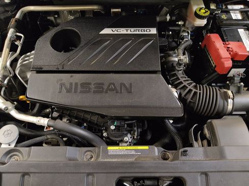Used 2022 Nissan Rogue SV w/ SV Premium Package FWD image 30