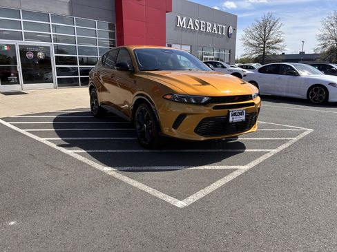Used 2024 Dodge Hornet R/T AWD/4WD image 4