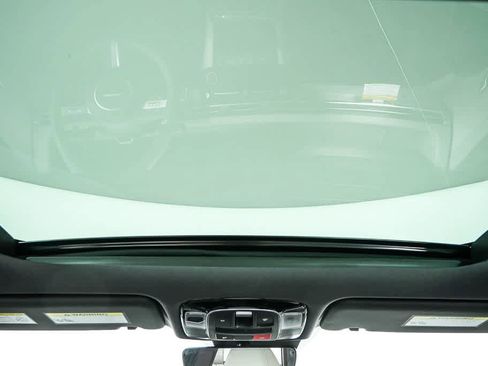 New 2026 Hyundai Tucson Limited image 32