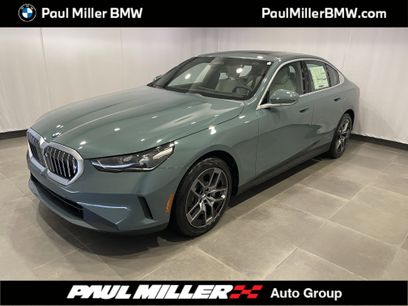 New 2026 BMW 530i xDrive w/ Premium Package