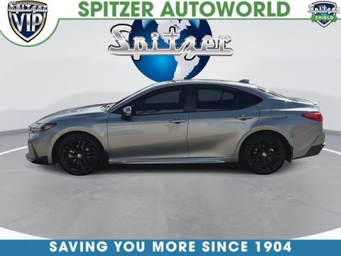 Used 2025 Toyota Camry XSE image 6