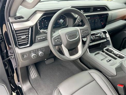 New 2026 GMC Sierra 2500 Denali w/ Denali Reserve Package image 6