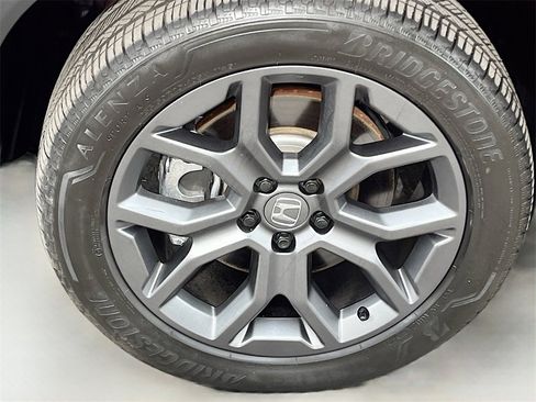 Used 2023 Honda Pilot Elite image 34