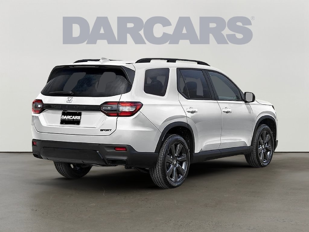 New 2026 Honda Pilot Sport image 3
