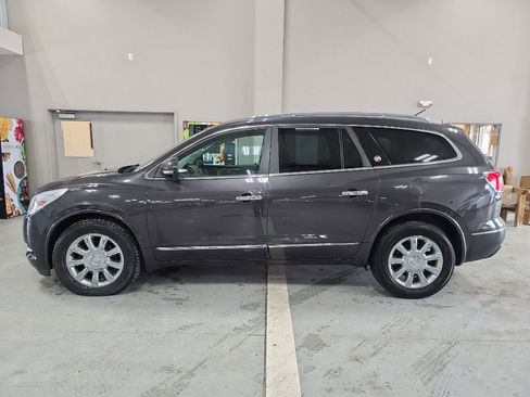 Used 2015 Buick Enclave Leather image 1