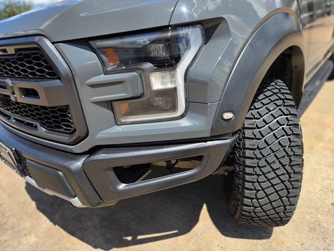 Used 2020 Ford F150 Raptor w/ Equipment Group 802A Luxury AWD/4WD image 31