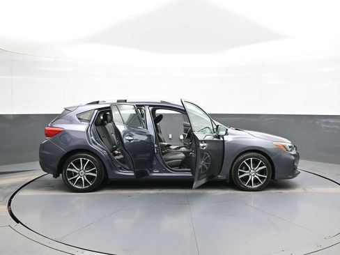 Used 2017 Subaru Impreza 2.0i Limited w/ Moonroof/BSD & Rcta/Eyesight image 42