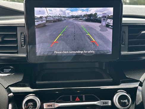 Used 2024 Ford Explorer ST-Line w/ Class IV Trailer Tow Package image 31