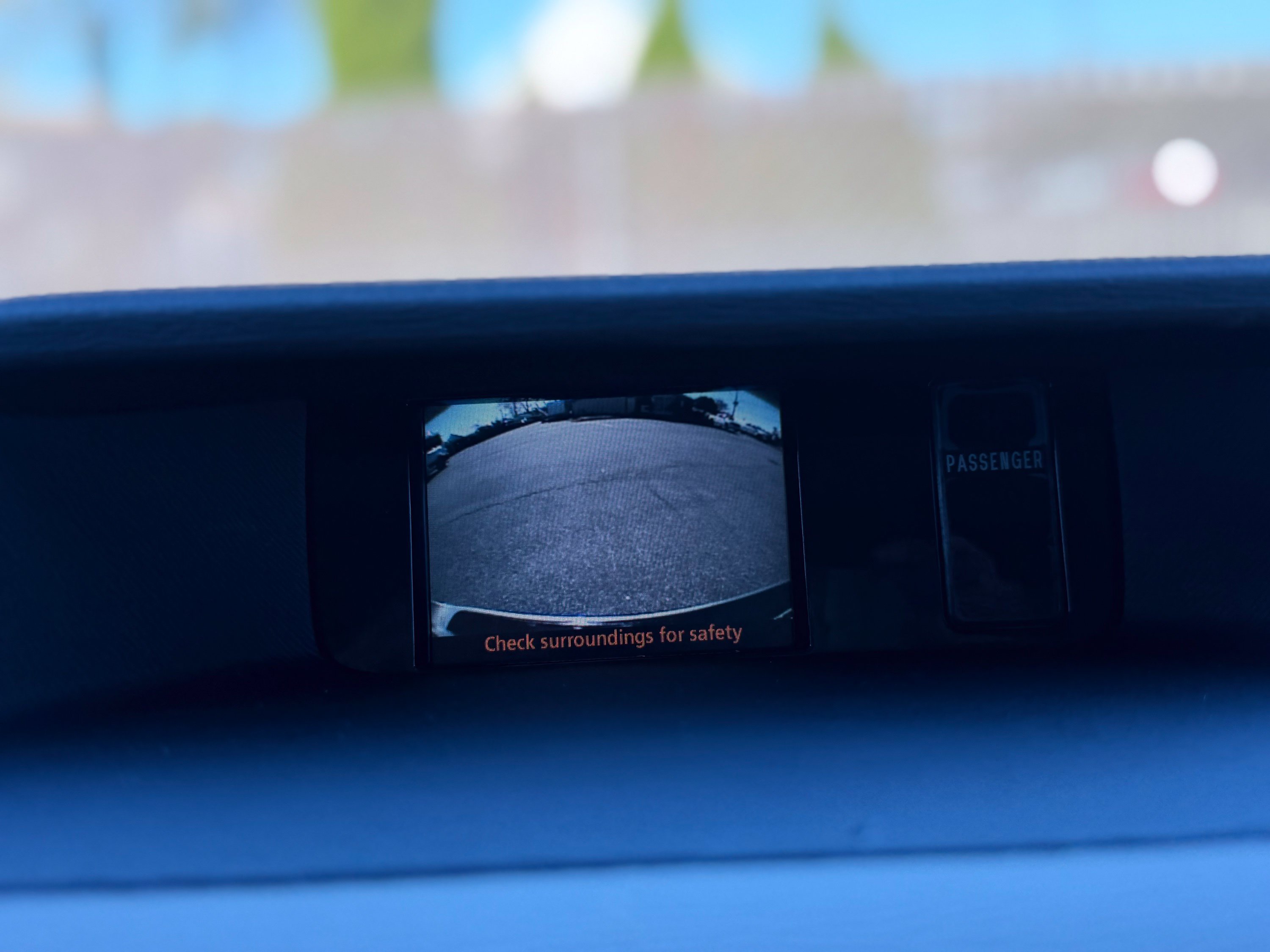 Used 2011 Toyota Sienna LE FWD image 29
