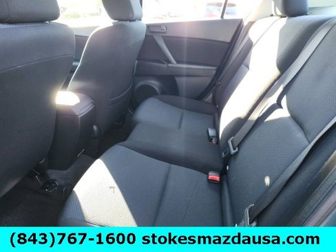Used 2011 MAZDA MAZDA3 i Sport image 19