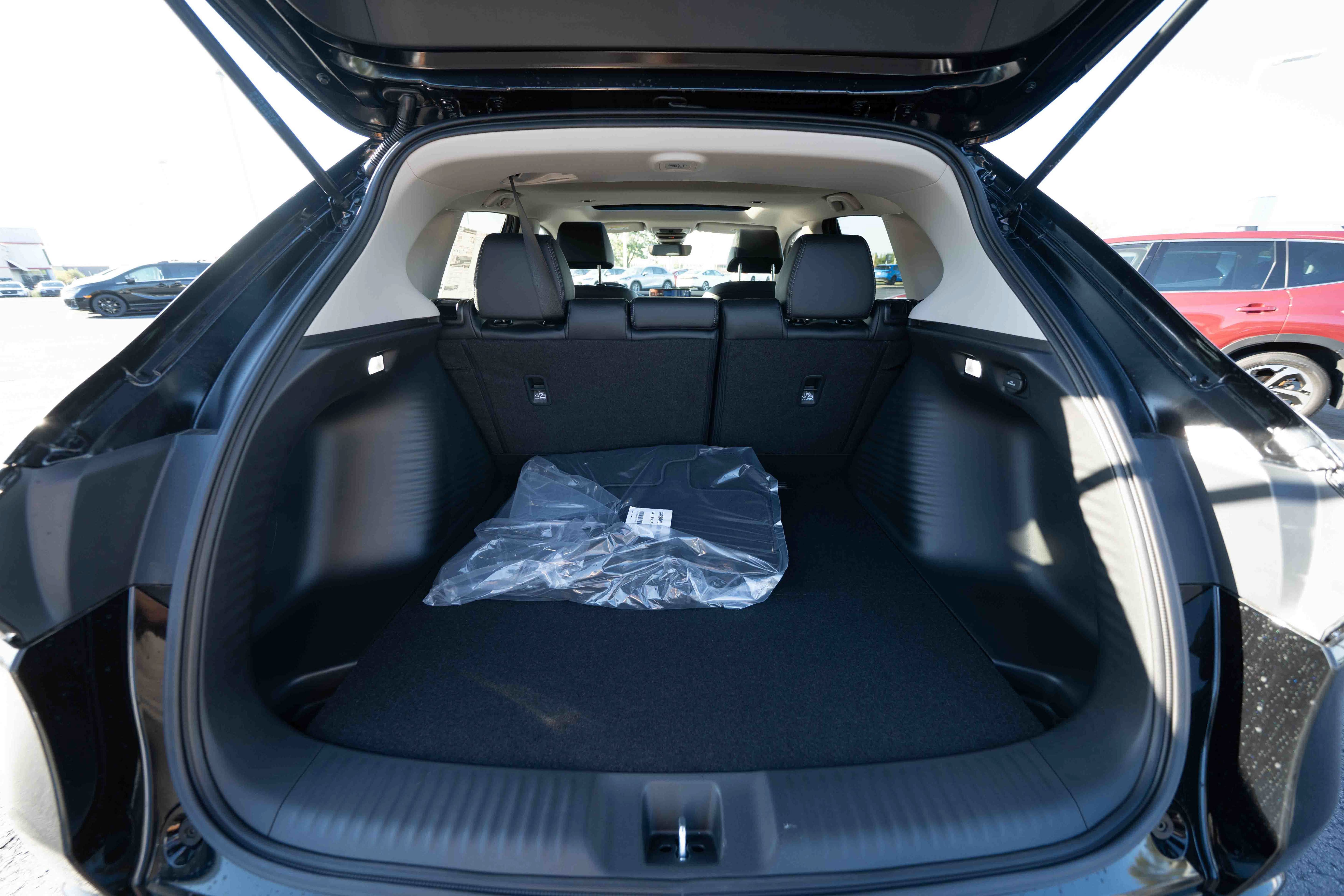 New 2027 Honda HR-V EX-L image 28