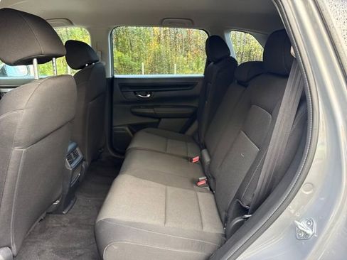 Used 2025 Honda CR-V LX image 26