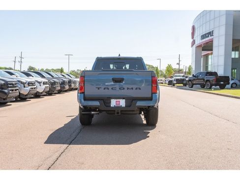 New 2026 Toyota Tacoma TRD Sport image 6