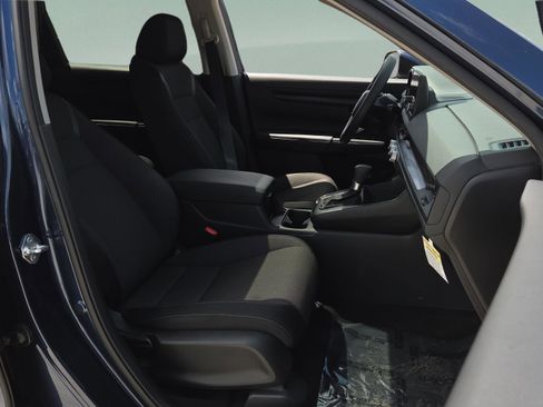 Used 2024 Honda CR-V EX image 18