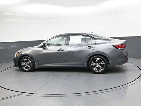 Used 2021 Nissan Sentra SV image 7