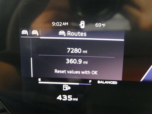 Certified 2025 Audi Q5 Premium w/ Convenience Package AWD/4WD image 14